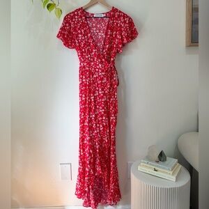 Petal + Pup Malibu Wrap Dress Red Floral Size 10 US Flutter Sleeve V-Neck